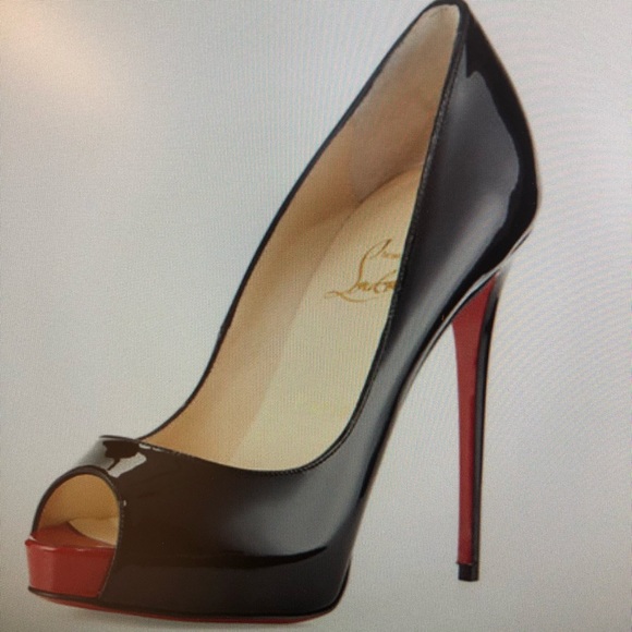 NEVER worn Christian Louboutin size 8 Black Pumps - Picture 2 of 5
